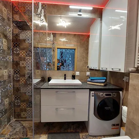 Apartmán Kamienica Park 91 *